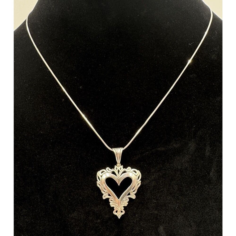 Vintage Jezlaine Sterling Silver Open Scrollwork Heart Pendant 18” Snake Chain
